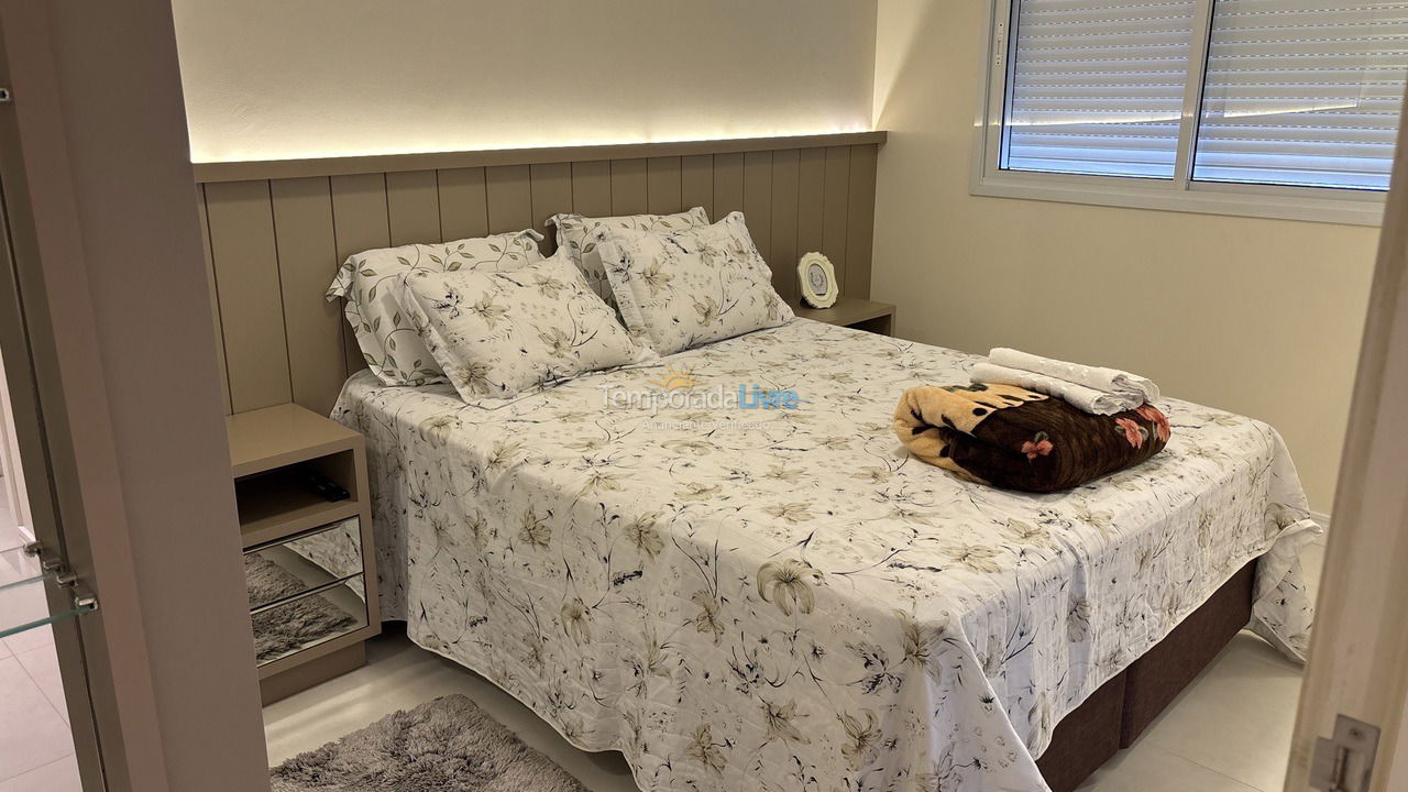 Apartment for vacation rental in Governador Celso Ramos (Praia de Palmas)
