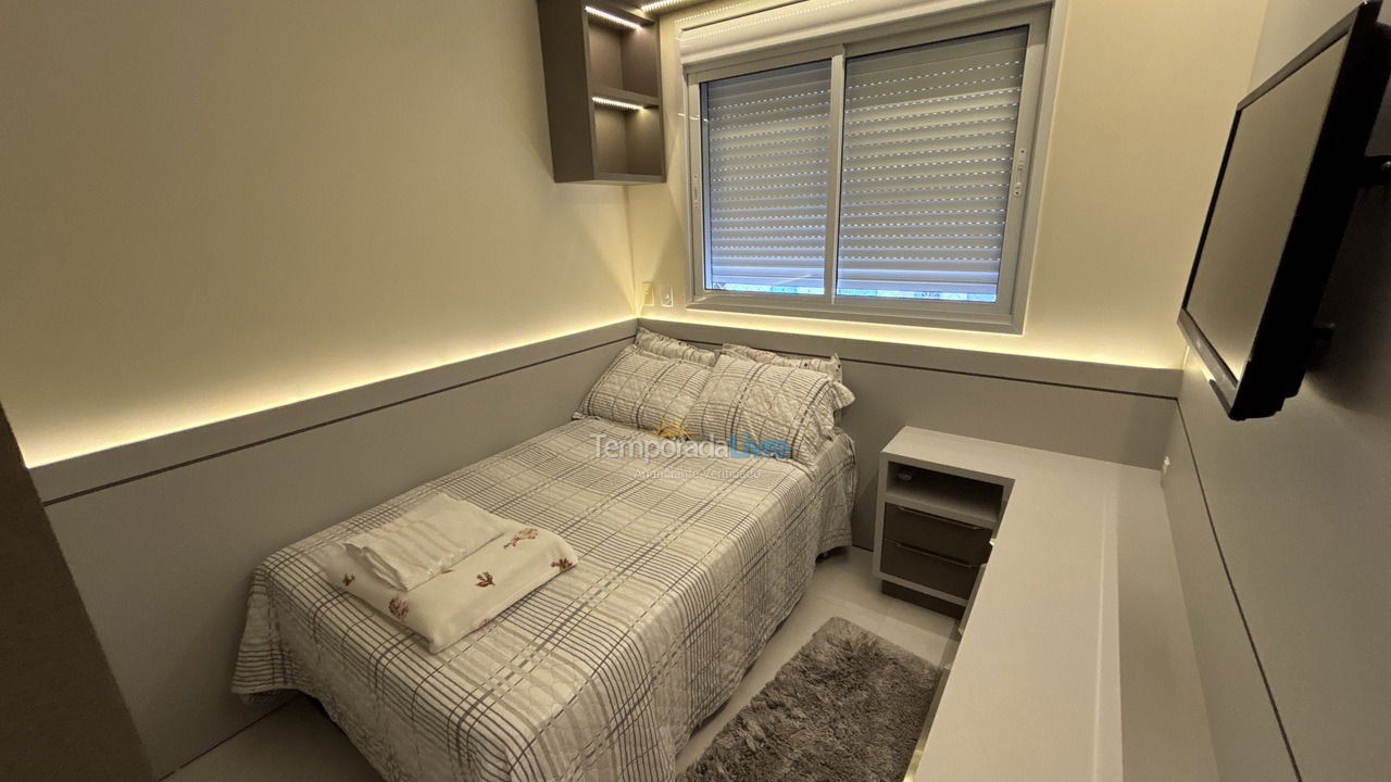 Apartment for vacation rental in Governador Celso Ramos (Praia de Palmas)