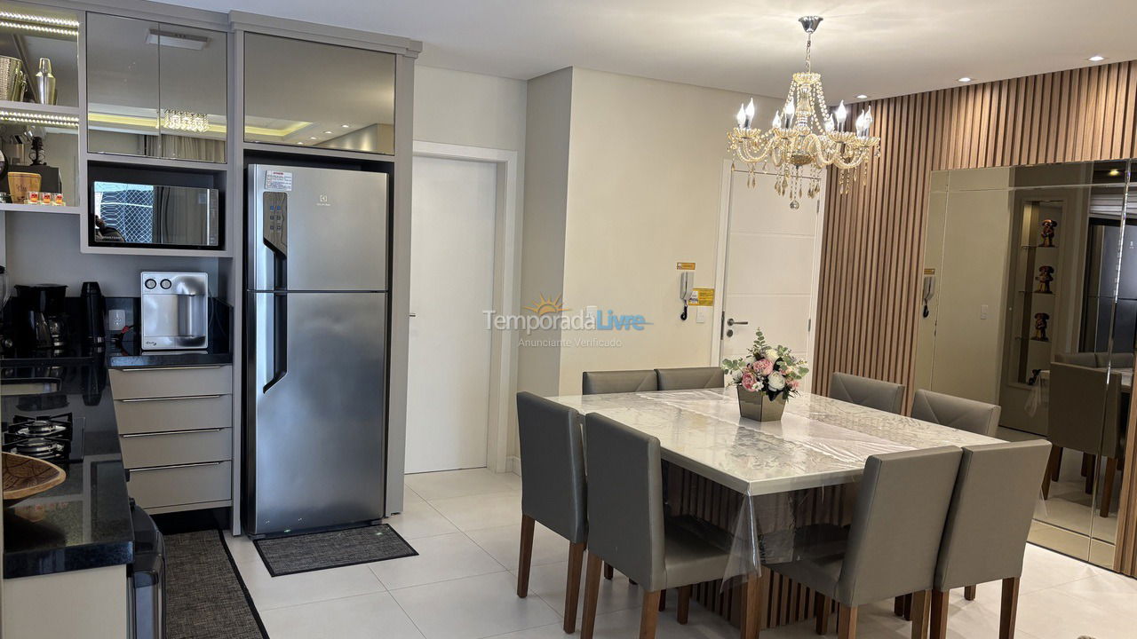 Apartment for vacation rental in Governador Celso Ramos (Praia de Palmas)