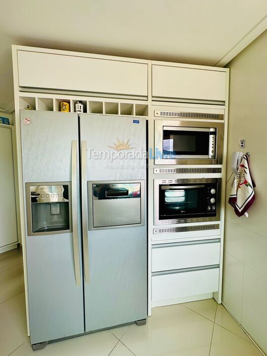 Apartamento para alquiler de vacaciones em Bombinhas (Praia de Bombas)