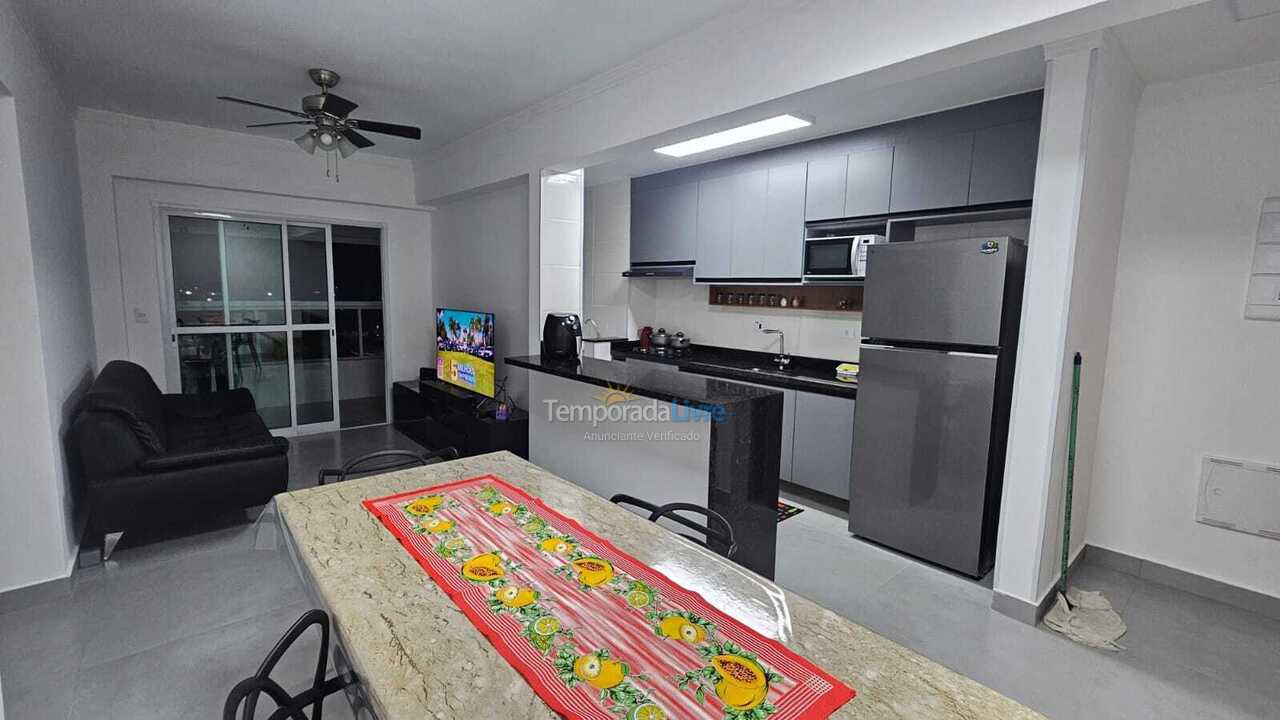 Apartamento para aluguel de temporada em Mongaguá (Vila Atlântica)