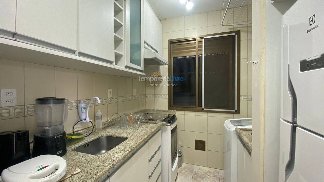 Apartamento para aluguel de temporada em Florianópolis (Jurere Tradicional)