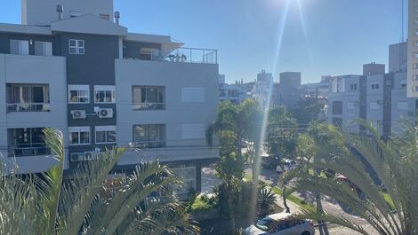 Apartamento em Jurerê a 250 m da praia