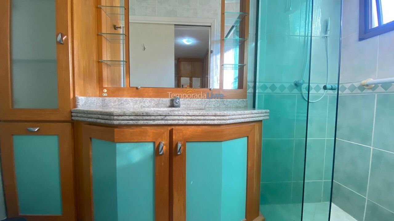 Apartamento para aluguel de temporada em Florianópolis (Jurere Tradicional)