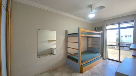Apartamento em Jurerê a 250 m da praia