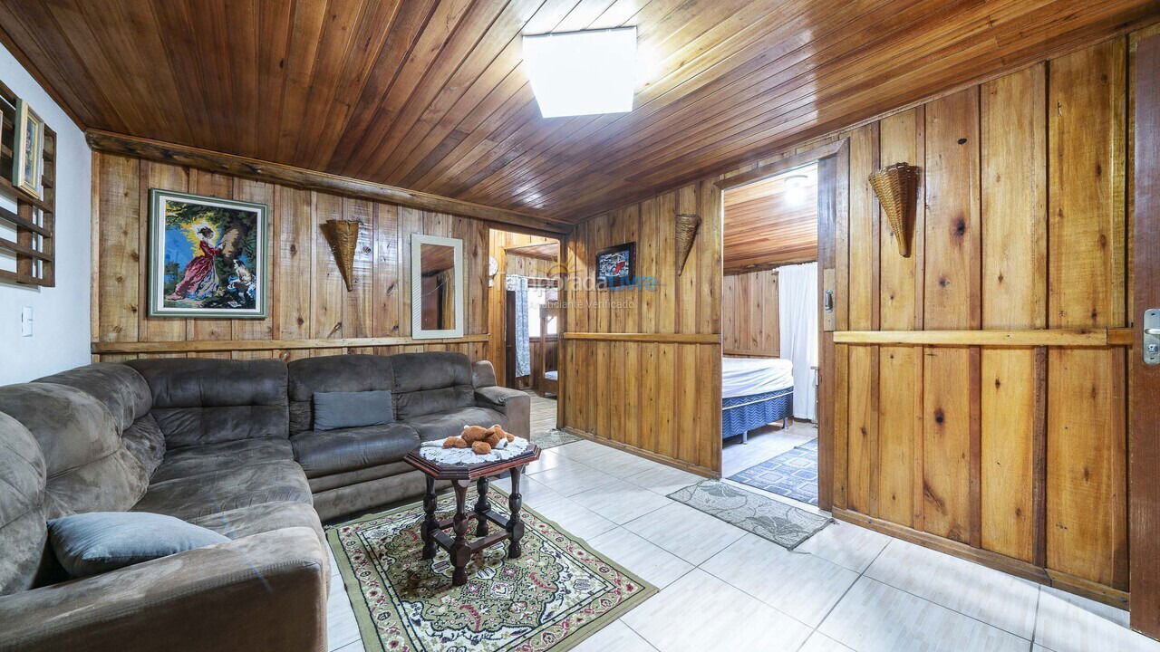 Casa para aluguel de temporada em Bombinhas (Canto Grande)