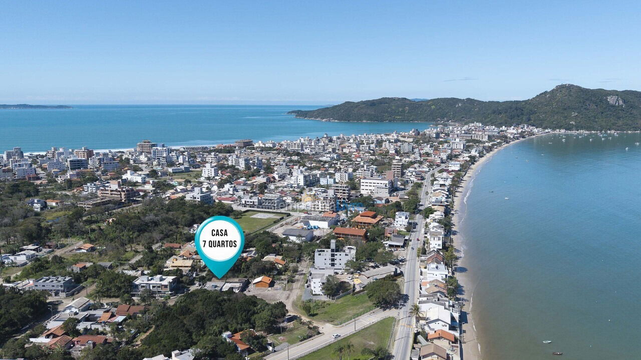 Casa para aluguel de temporada em Bombinhas (Canto Grande)