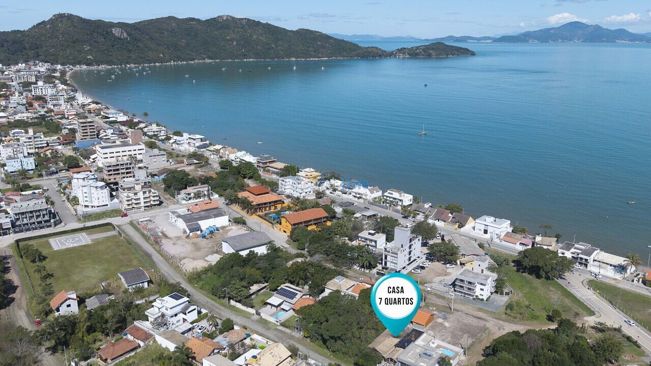Casa para aluguel de temporada em Bombinhas (Canto Grande)