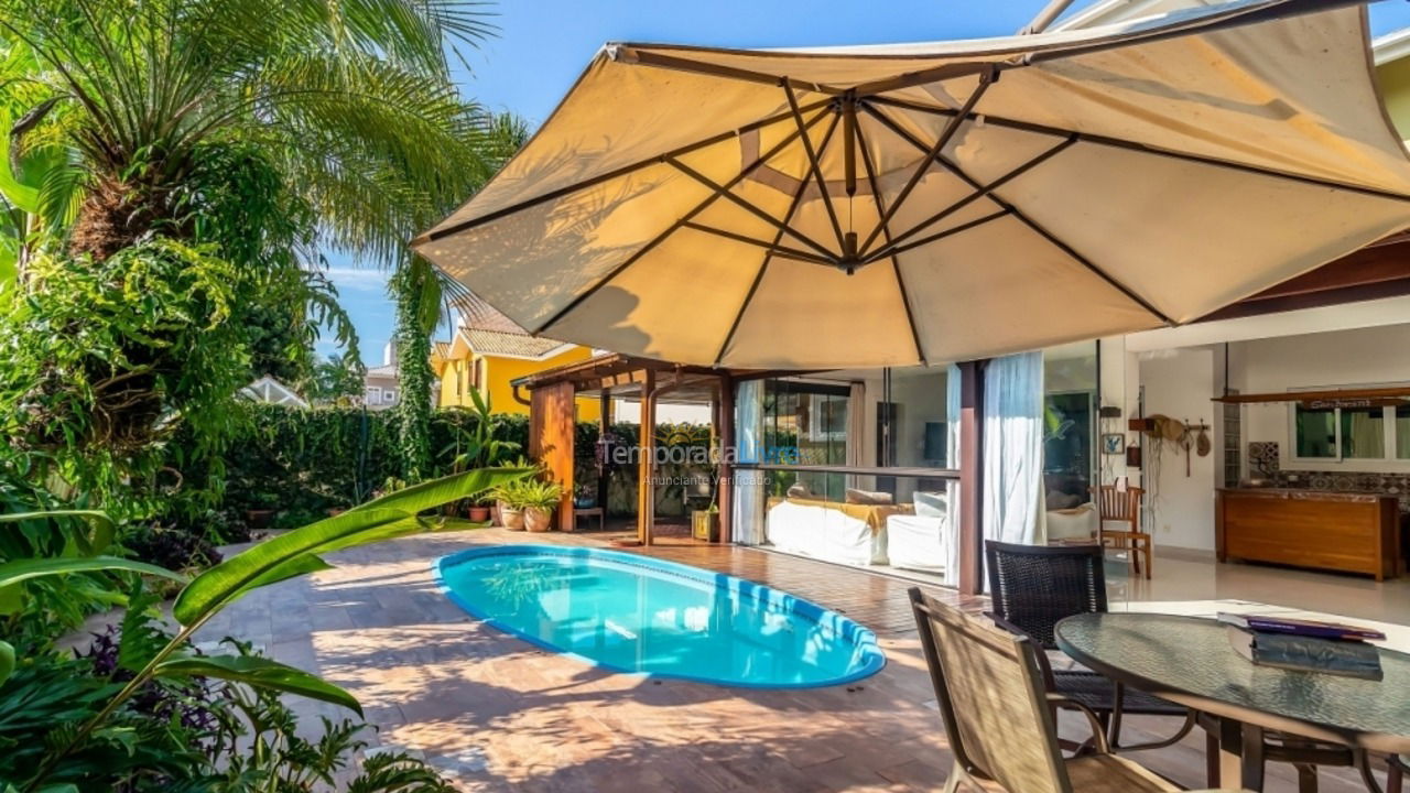 House for vacation rental in Florianopolis (Jurerê Internacional)