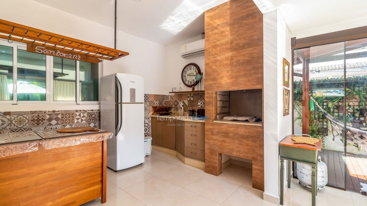House for vacation rental in Florianopolis (Jurerê Internacional)
