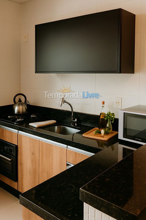 Apartamento para aluguel de temporada em Itapema (Meia Praia)