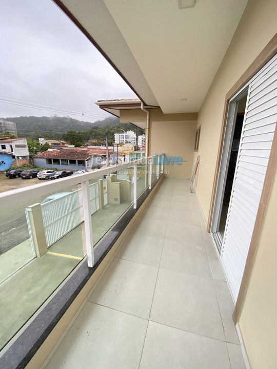 Apartment for vacation rental in Ubatuba (Praia das Toninhas)