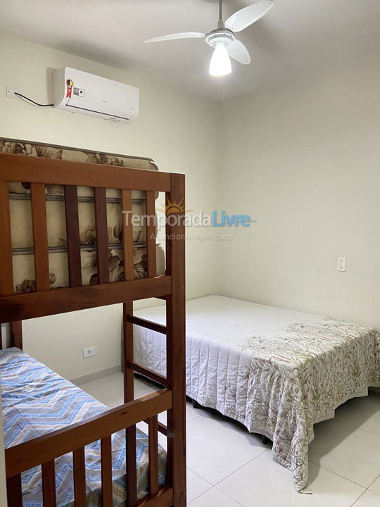 Apartment for vacation rental in Ubatuba (Praia das Toninhas)