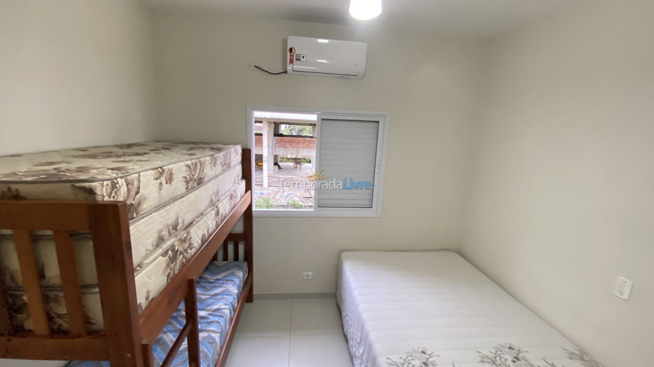 Apartment for vacation rental in Ubatuba (Praia das Toninhas)