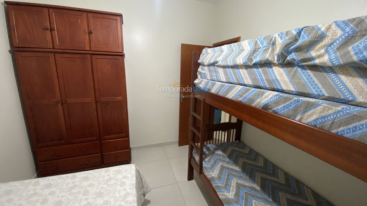 Apartment for vacation rental in Ubatuba (Praia das Toninhas)