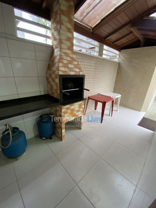 Apartment for vacation rental in Ubatuba (Praia das Toninhas)