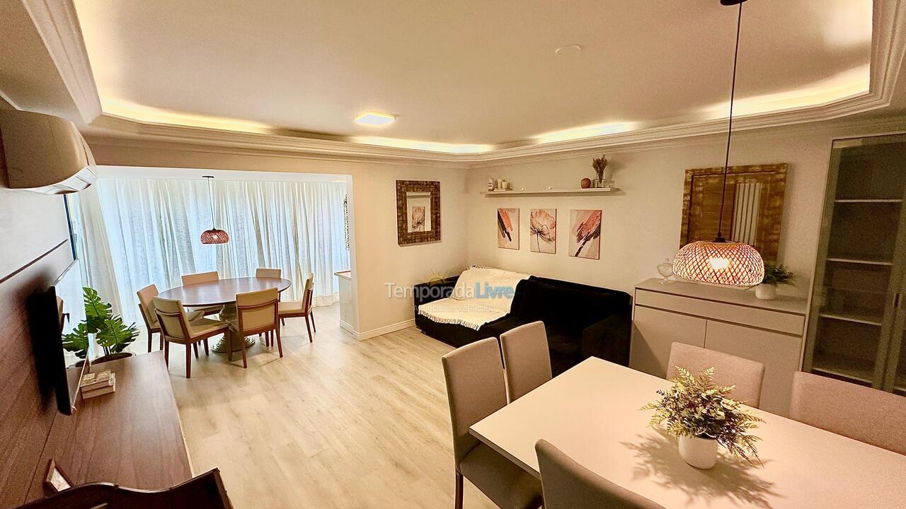 House for vacation rental in Itapema (Meia Praia Quadra do Mar)
