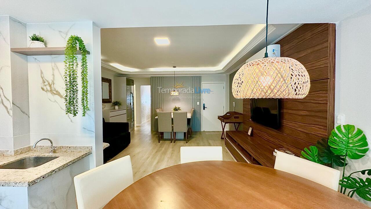 House for vacation rental in Itapema (Meia Praia Quadra do Mar)