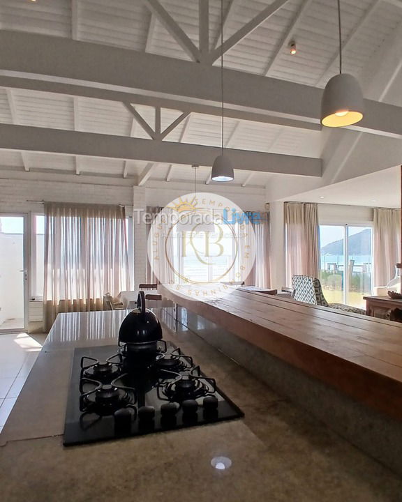 Casa para alquiler de vacaciones em Bombinhas (Canto Grande)