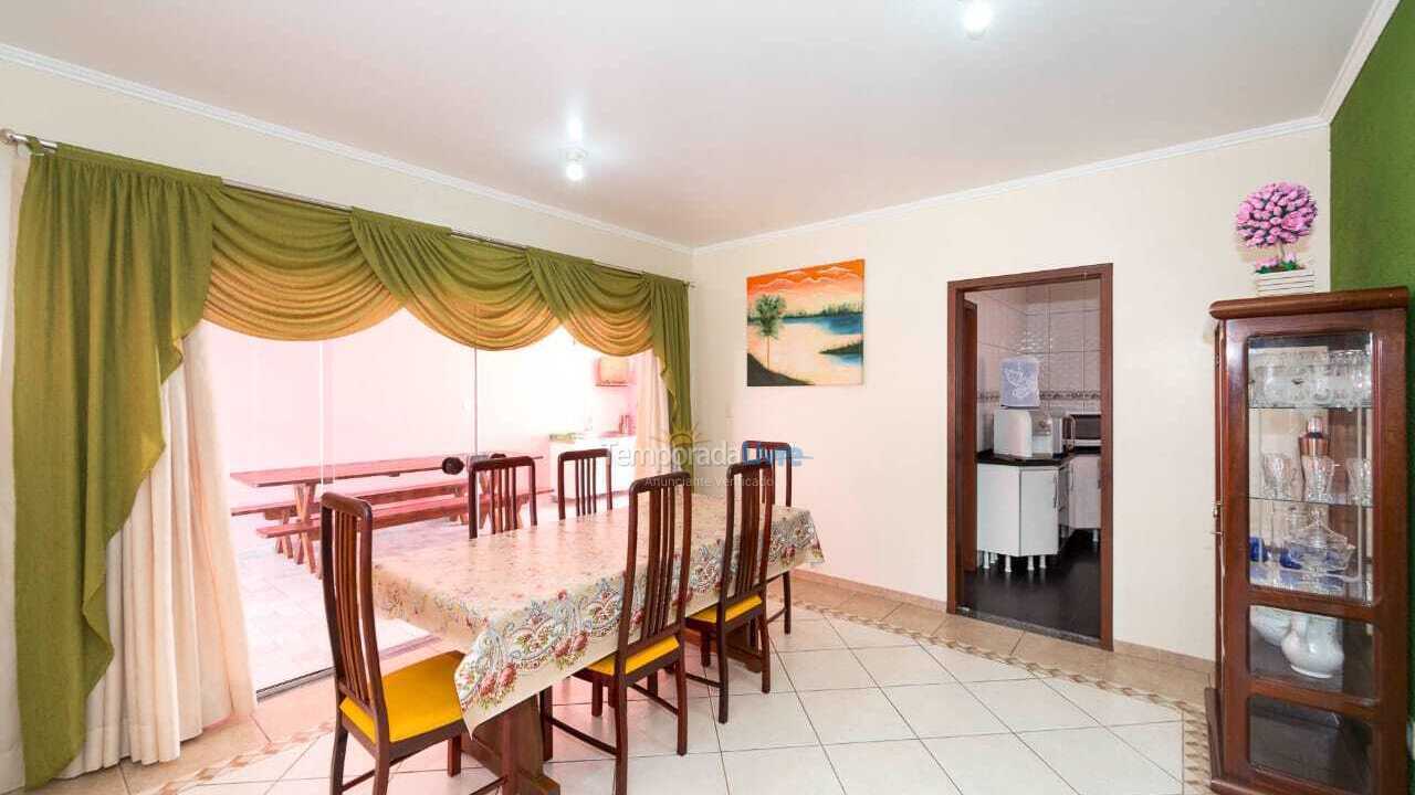 Casa para alquiler de vacaciones em Bombinhas (Morrinhos)