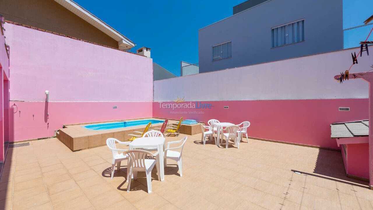Casa para alquiler de vacaciones em Bombinhas (Morrinhos)