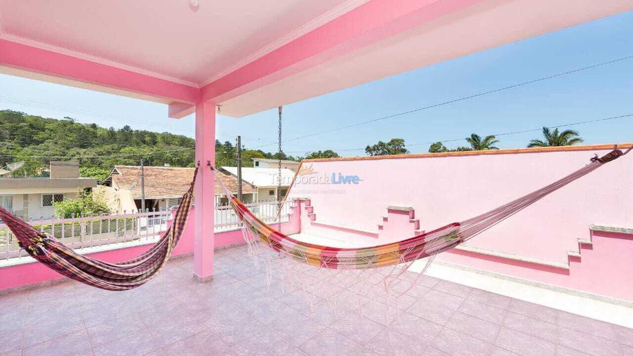 Casa para alquiler de vacaciones em Bombinhas (Morrinhos)