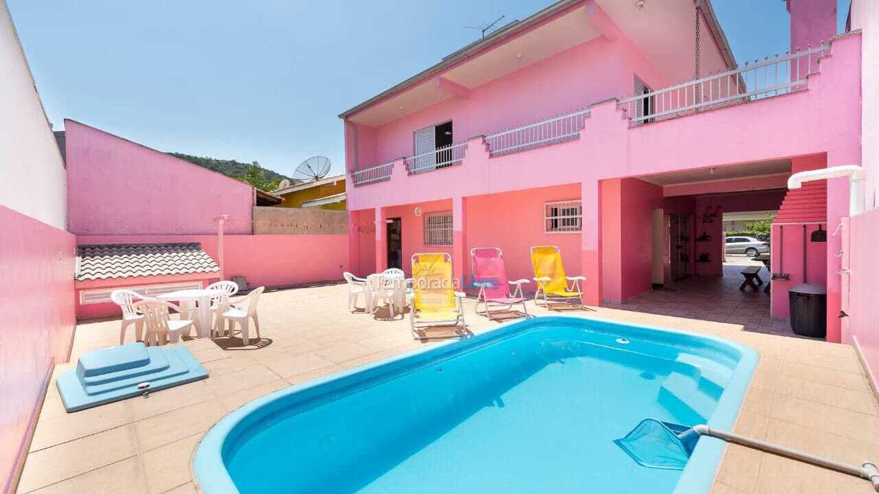 Casa para alquiler de vacaciones em Bombinhas (Morrinhos)