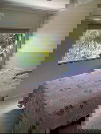 Apartamento em Bombinhas a 150 metros da praia