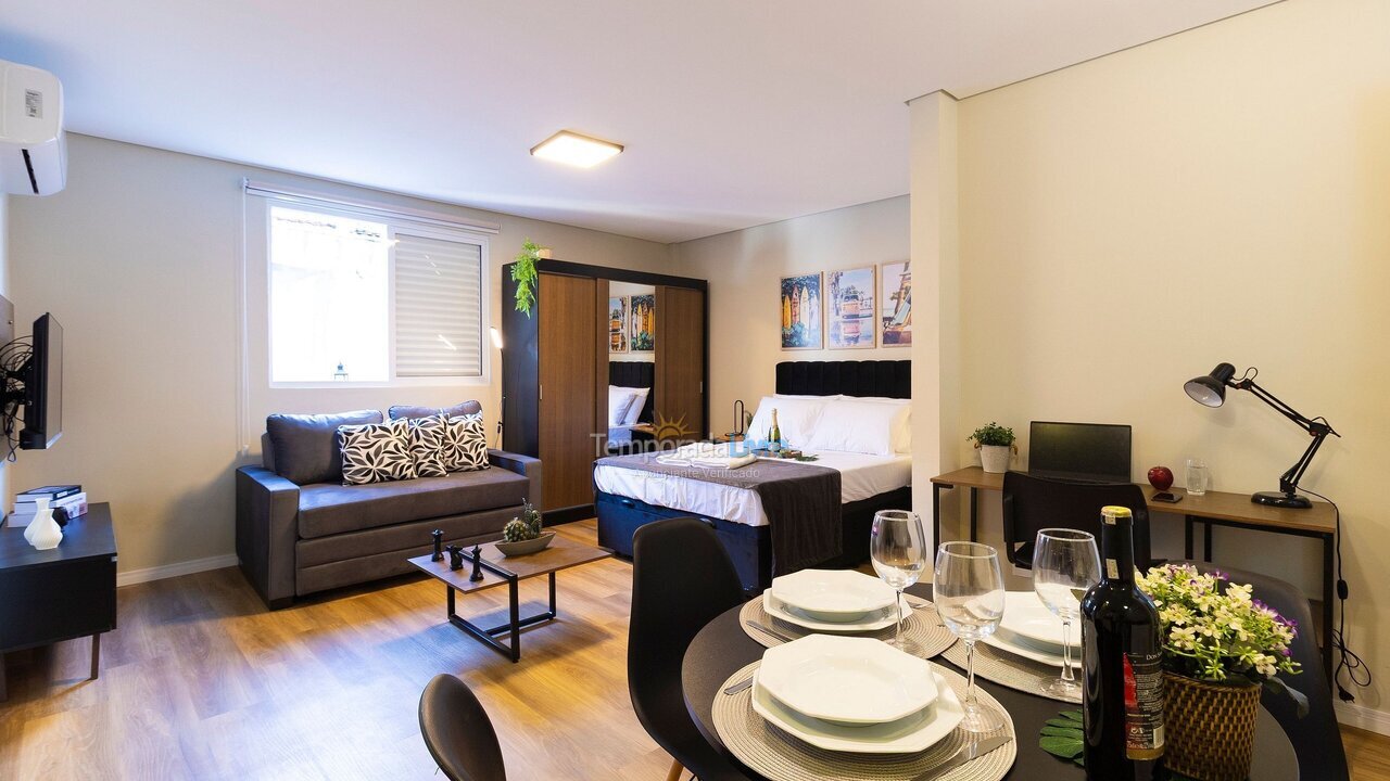 Apartamento para aluguel de temporada em Santos (Encruzilhada)