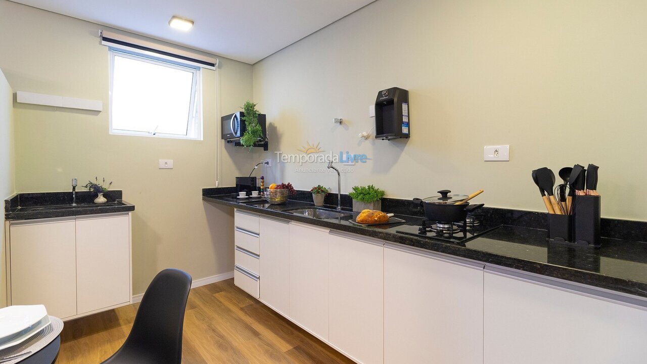 Apartamento para aluguel de temporada em Santos (Encruzilhada)