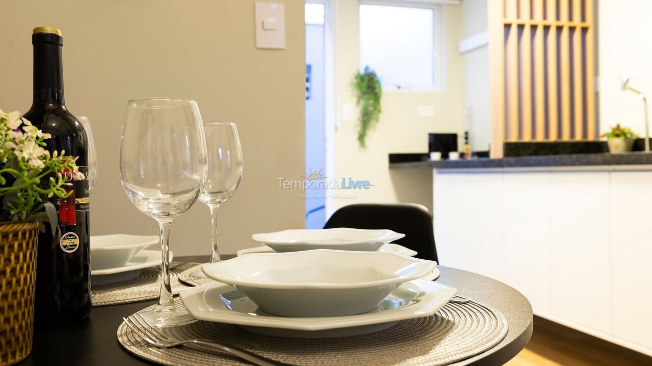 Apartamento para aluguel de temporada em Santos (Encruzilhada)