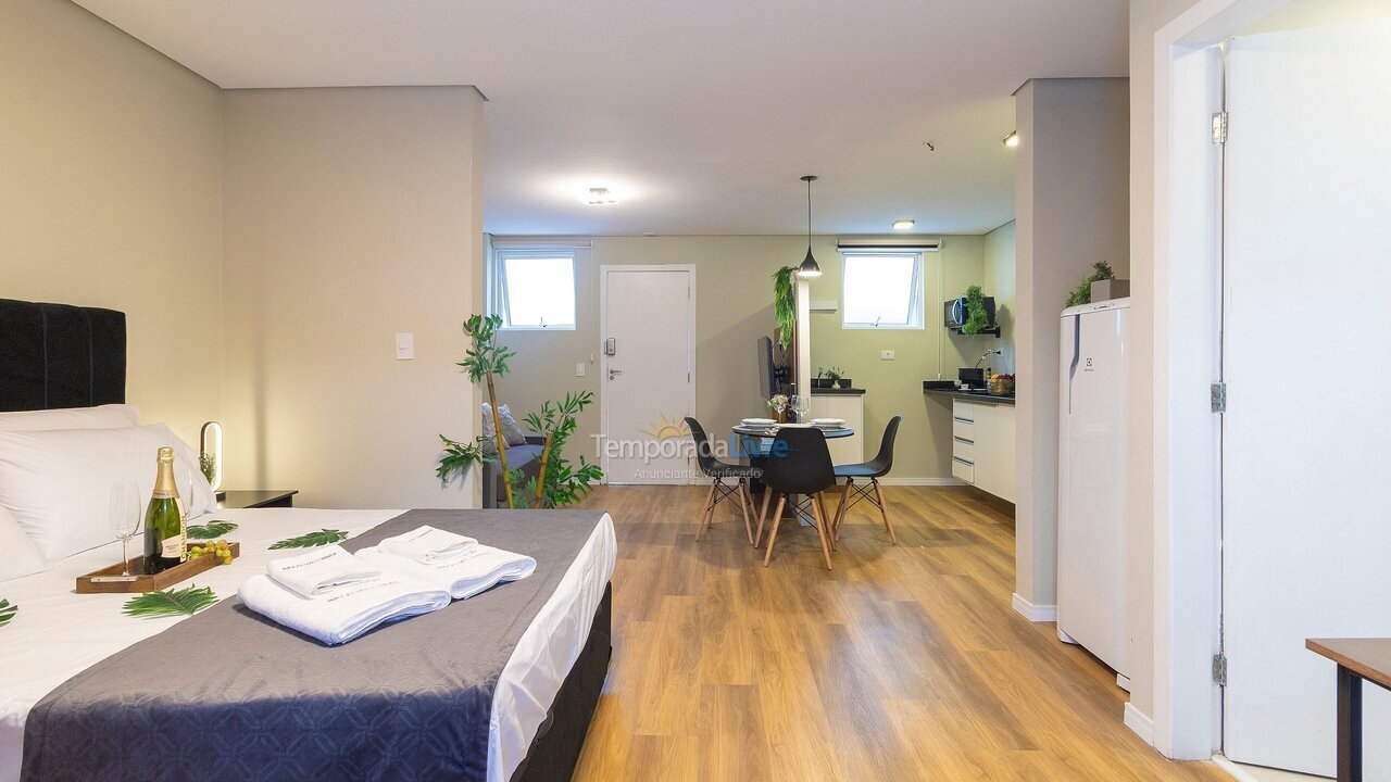 Apartamento para aluguel de temporada em Santos (Encruzilhada)