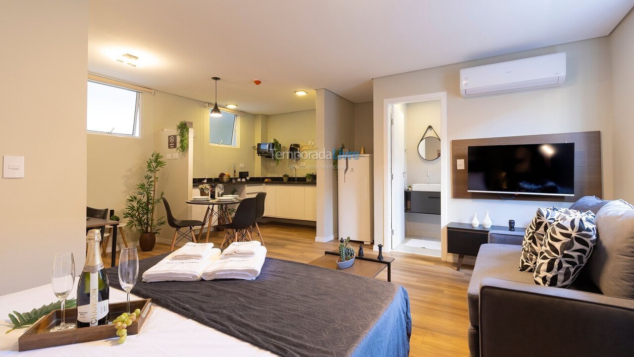 Apartamento para aluguel de temporada em Santos (Encruzilhada)