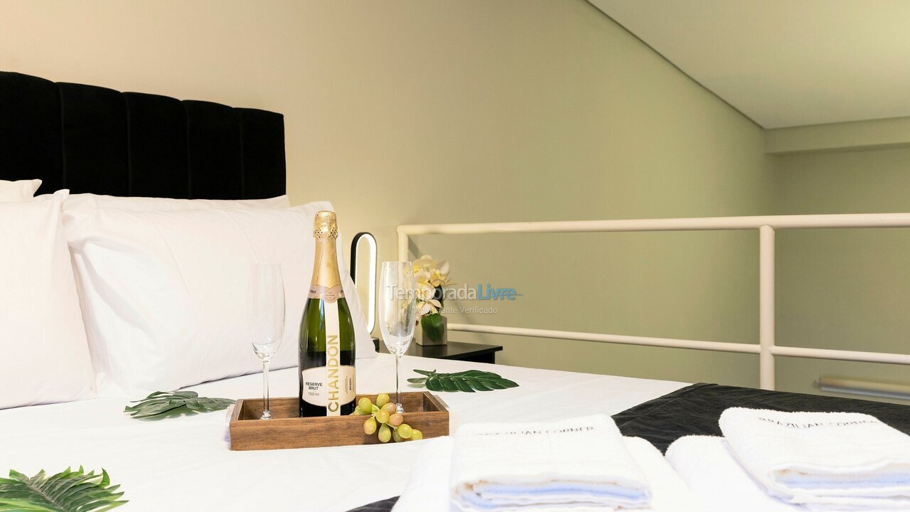 Apartamento para aluguel de temporada em Santos (Encruzilhada)