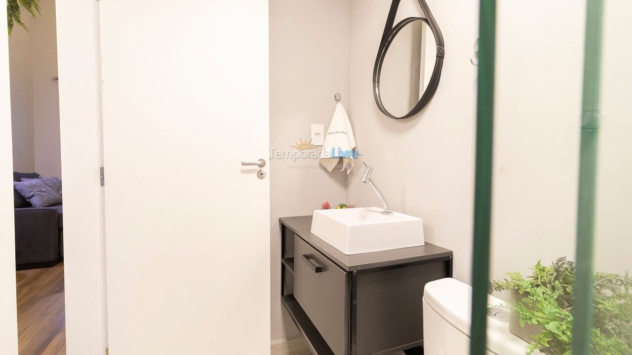 Apartamento para aluguel de temporada em Santos (Encruzilhada)