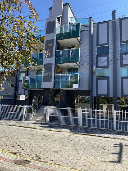 Apartamento para aluguel de temporada em Bombinhas (Praia de Bombinhas)
