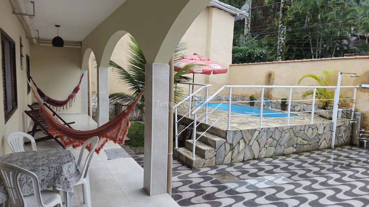 Casa para aluguel de temporada em São Sebastião (Boiçucanga)