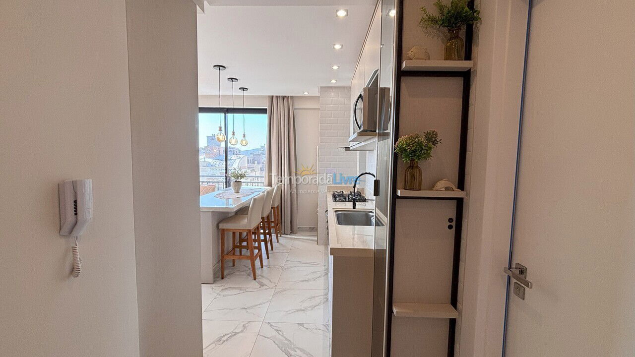 Apartamento para alquiler de vacaciones em Bombinhas (Praia de Bombas)