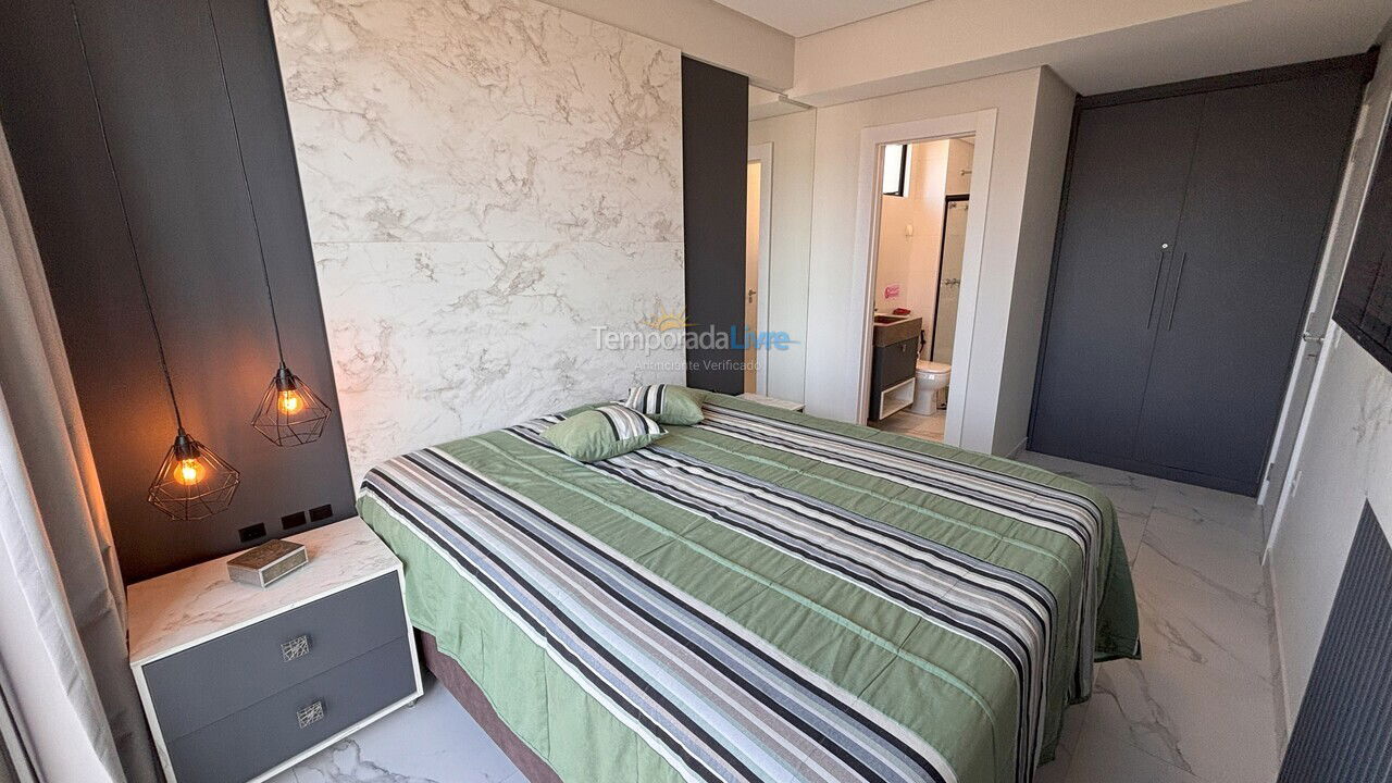 Apartamento para alquiler de vacaciones em Bombinhas (Praia de Bombas)