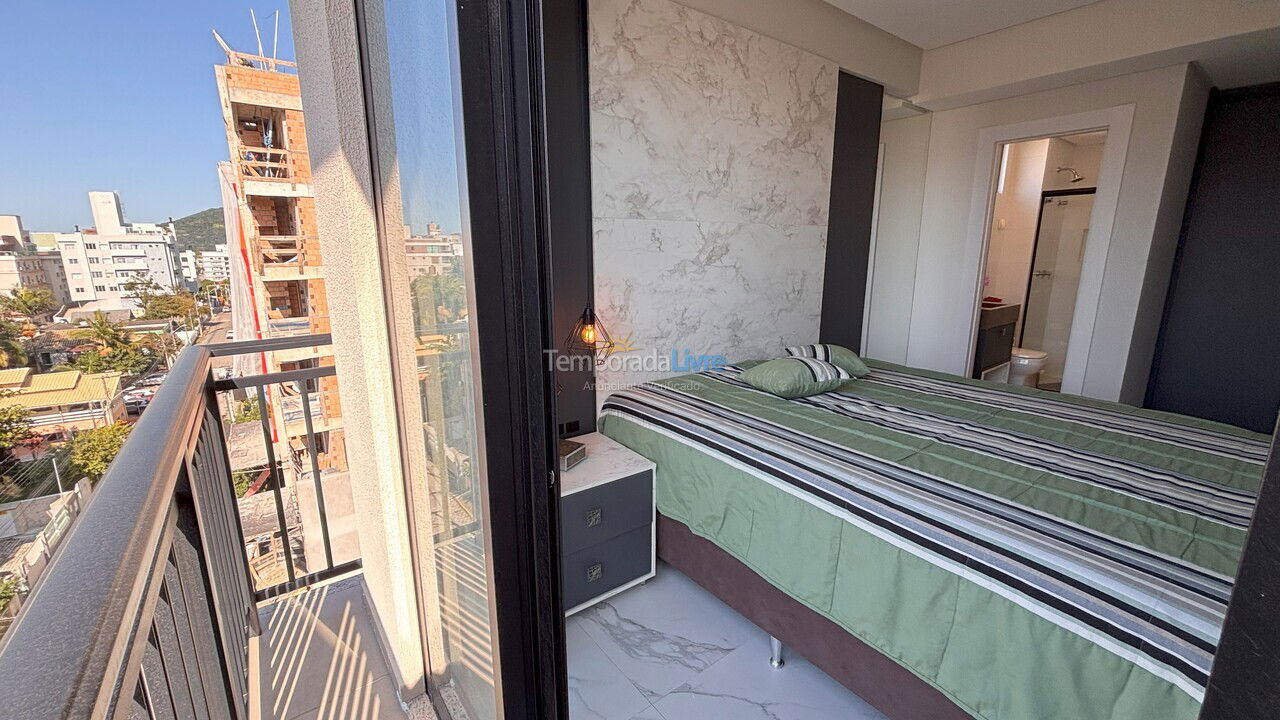 Apartamento para alquiler de vacaciones em Bombinhas (Praia de Bombas)