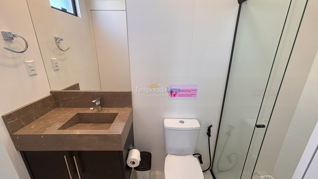 Apartamento para alquiler de vacaciones em Bombinhas (Praia de Bombas)
