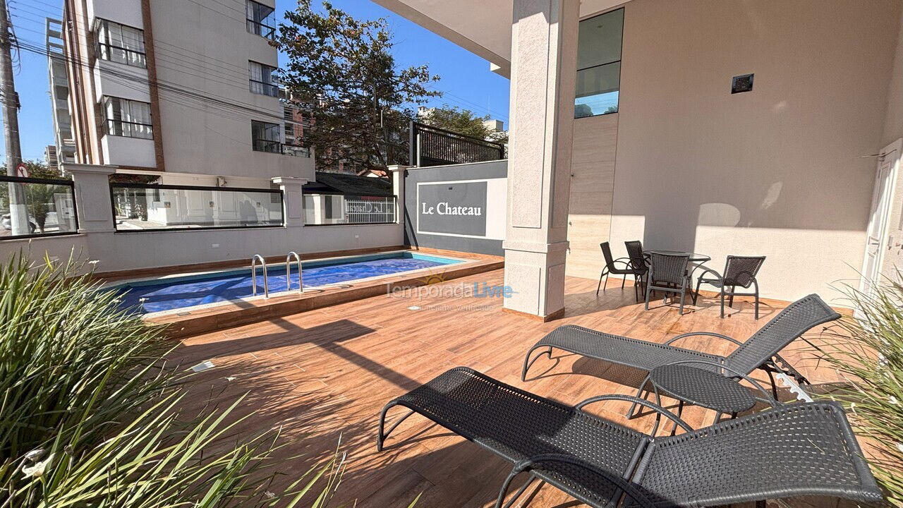 Apartamento para alquiler de vacaciones em Bombinhas (Praia de Bombas)