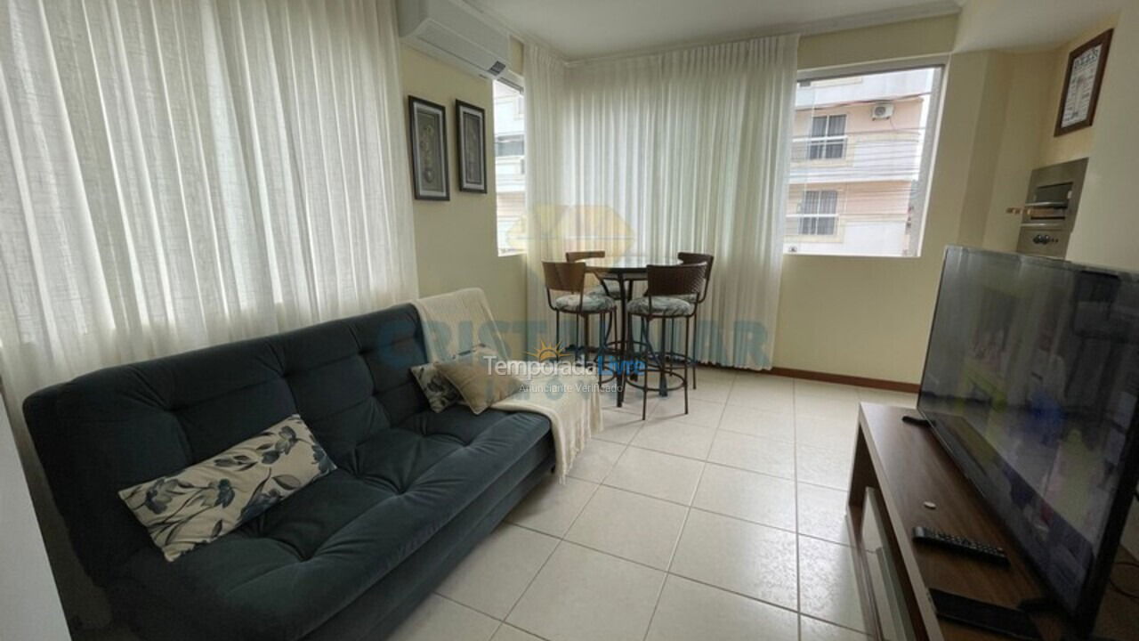 Apartment for vacation rental in Bombinhas (Praia de Bombas)