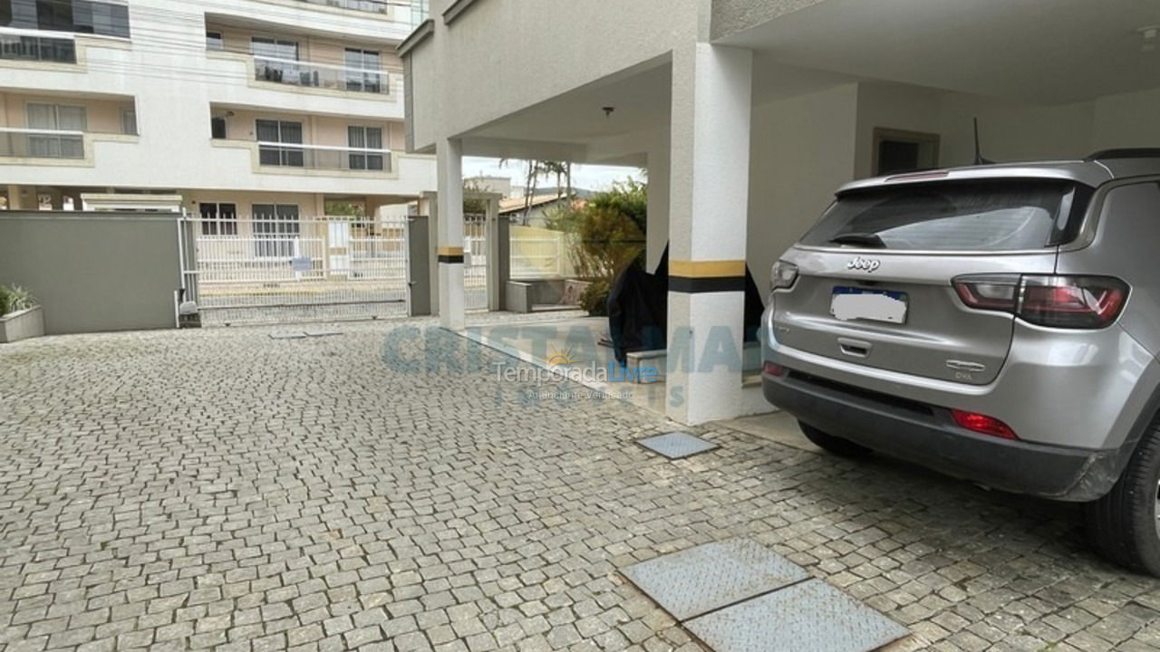 Apartment for vacation rental in Bombinhas (Praia de Bombas)
