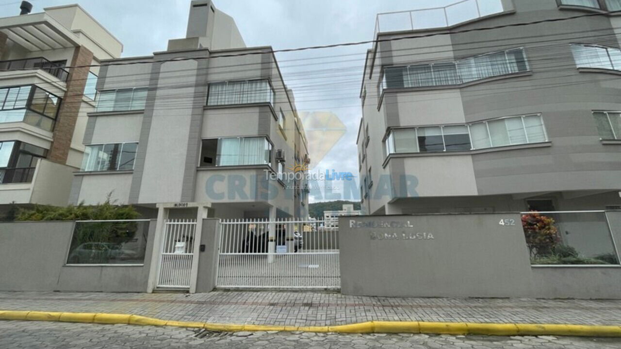 Apartment for vacation rental in Bombinhas (Praia de Bombas)