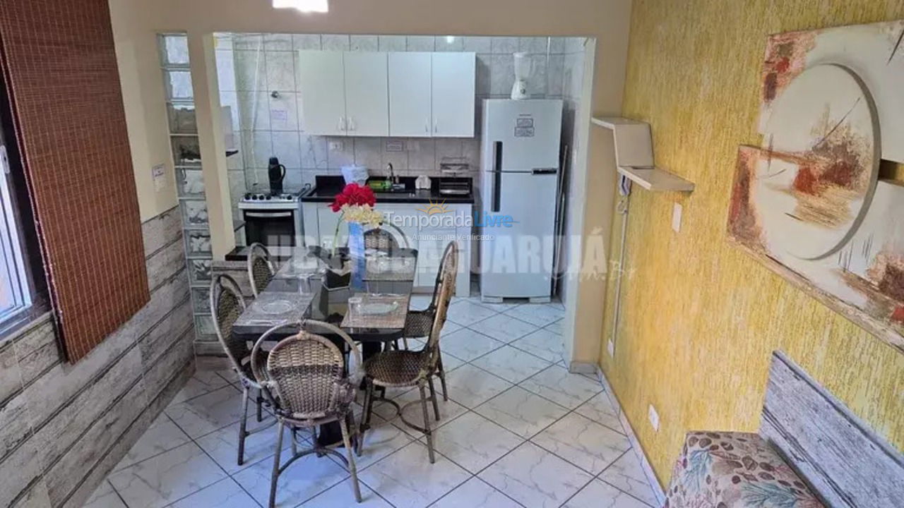 Apartment for vacation rental in Guarujá (Enseada)