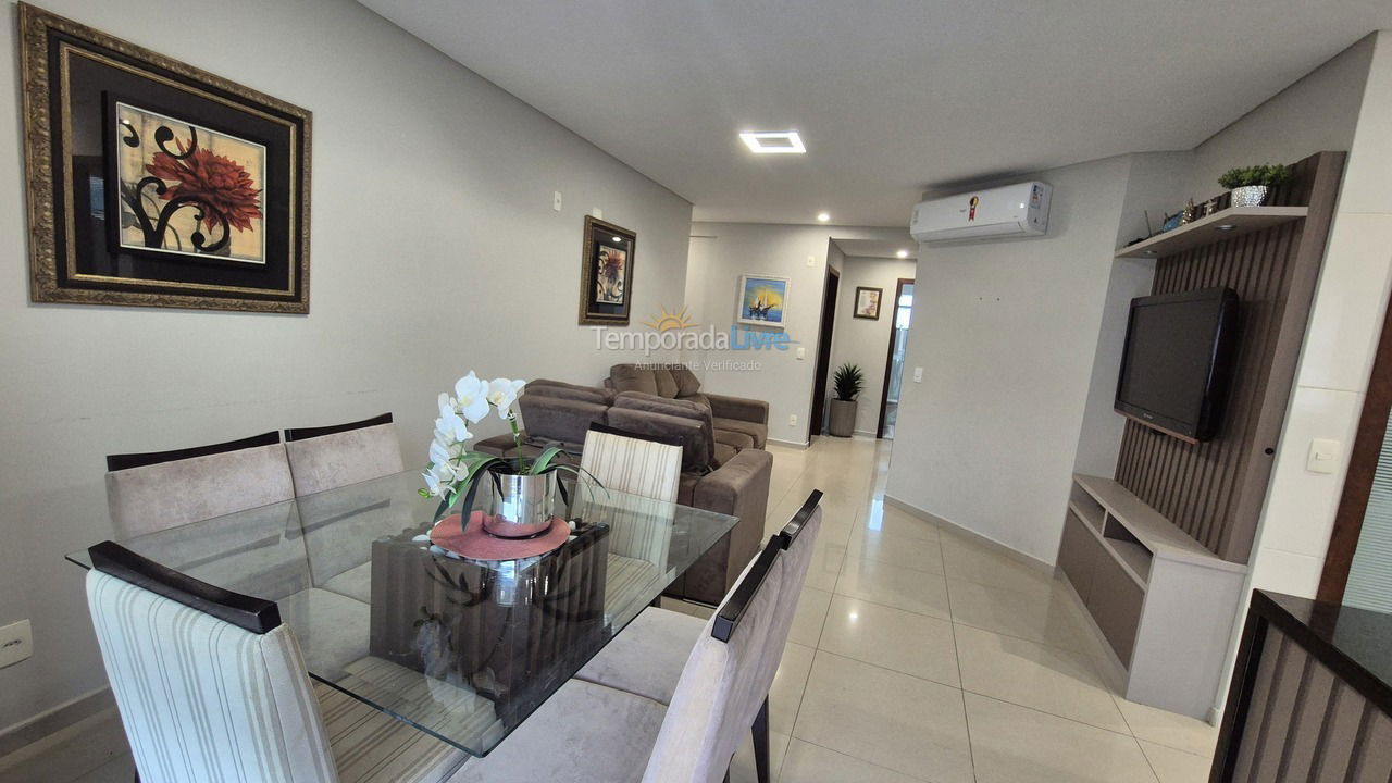 Apartamento para alquiler de vacaciones em Bombinhas (Praia de Bombas)