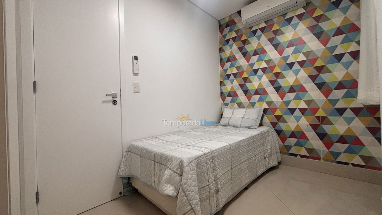 Apartamento para aluguel de temporada em Bertioga (Riviera de São Lourenço)