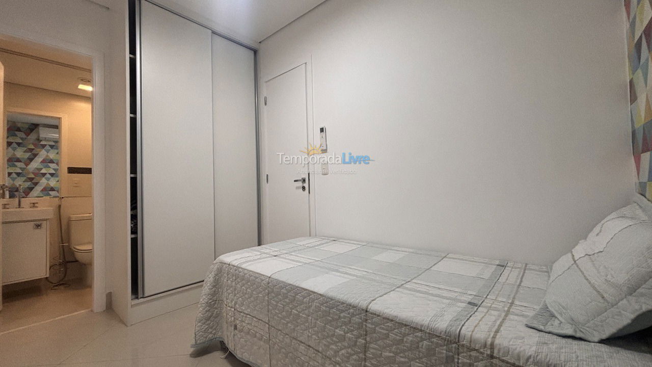 Apartamento para aluguel de temporada em Bertioga (Riviera de São Lourenço)