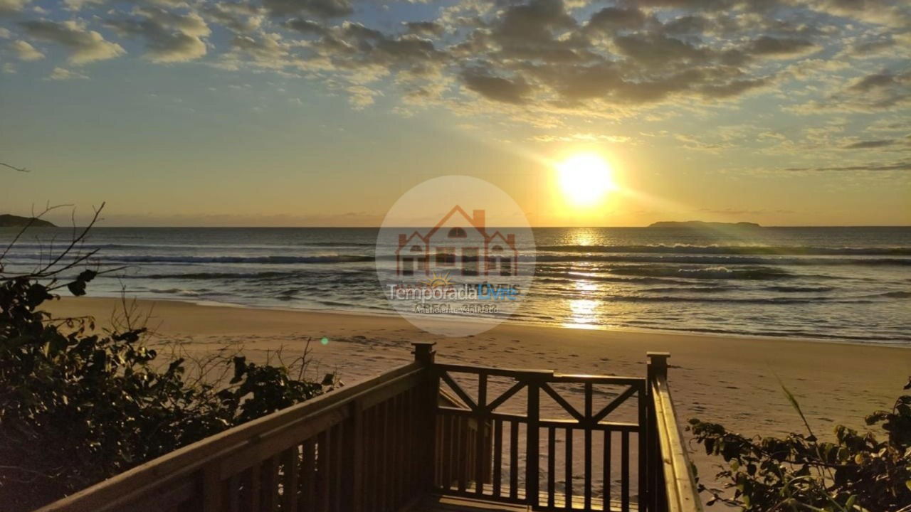 House for vacation rental in Bombinhas (Canto Grande)
